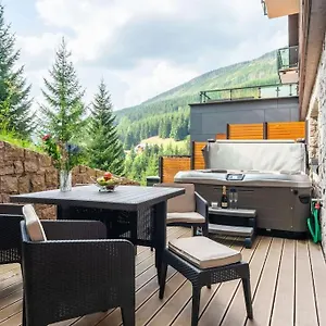 Apartment Adelka 104, Private Wellness - Whirlpool, Sauna, Parking